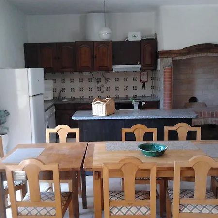 Holiday home In Montes Mit Garten, Grill Und Terrasse